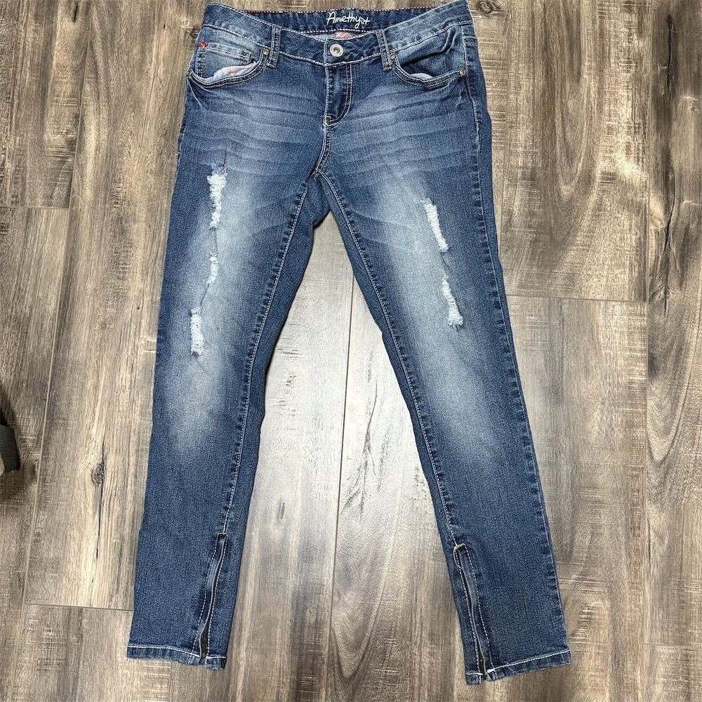 Amethyst Women's Distressed Skinny Jeans Blue‎ Size 7 Mid Rise Stretch